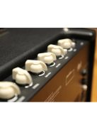 Cort basszusgitár erősítő - 150W