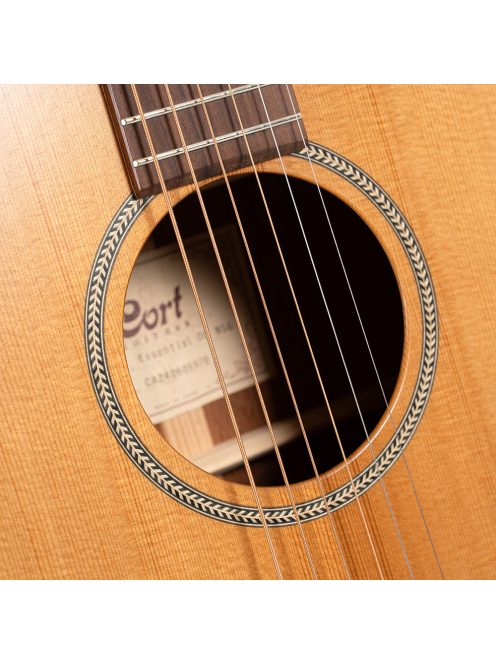 Cort akusztikus gitár Fishman elektronikával, középfényű natúr